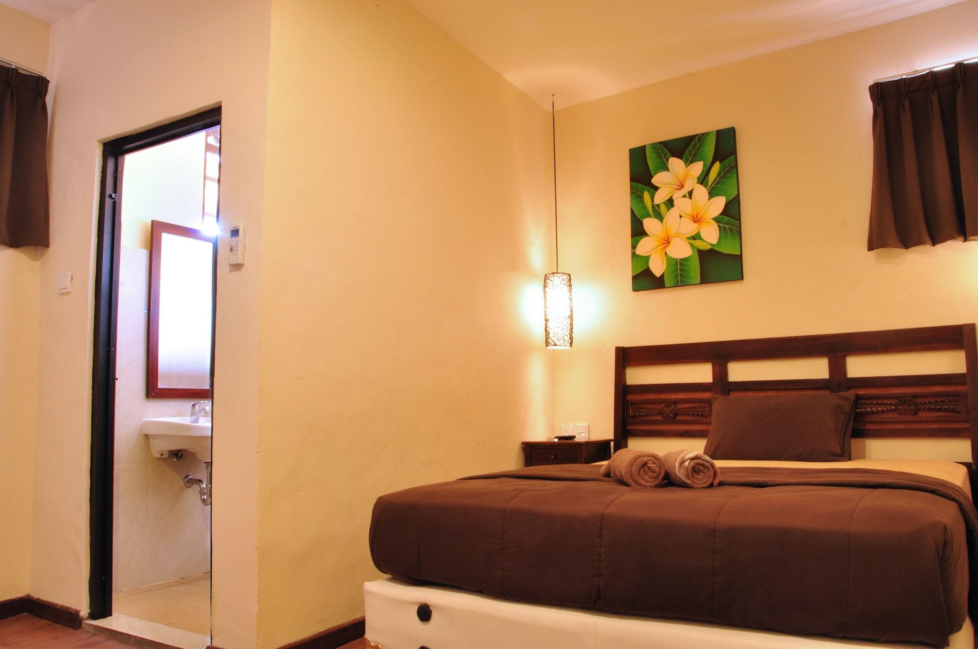 Bemo Corner Guest House Кута Экстерьер фото