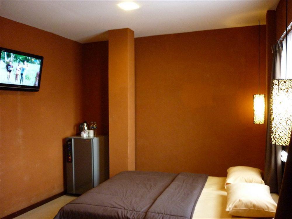 Bemo Corner Guest House Кута Экстерьер фото